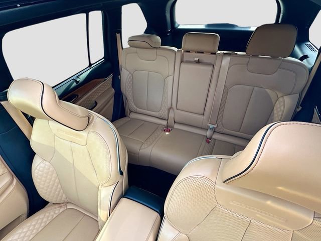 Used 2024 Jeep Grand Cherokee Summit image 21