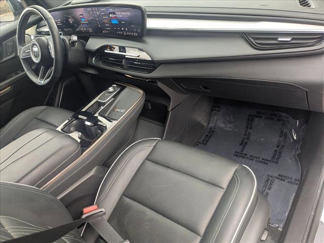 Used 2025 Buick Enclave Avenir w/ Super Cruise Package image 23