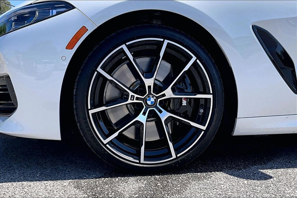 Certified 2026 BMW M850i xDrive w/ M Carbon Exterior Package AWD/4WD image 34
