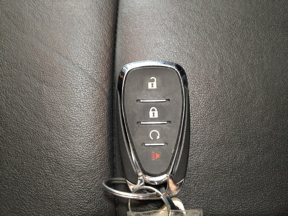 Used 2018 Chevrolet Trax Premier FWD image 32