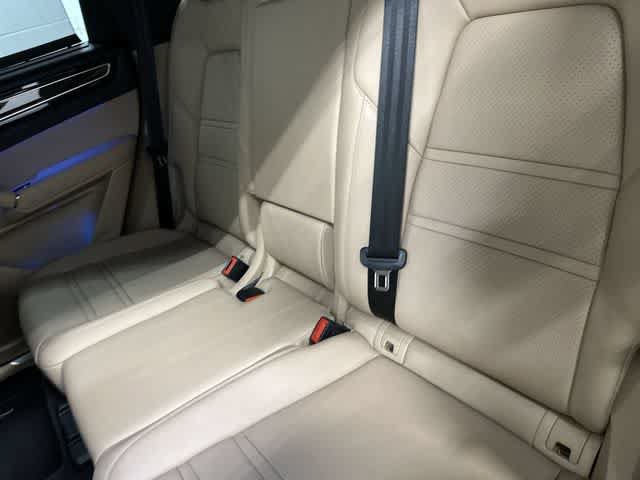 Used 2019 Porsche Cayenne AWD/4WD image 11