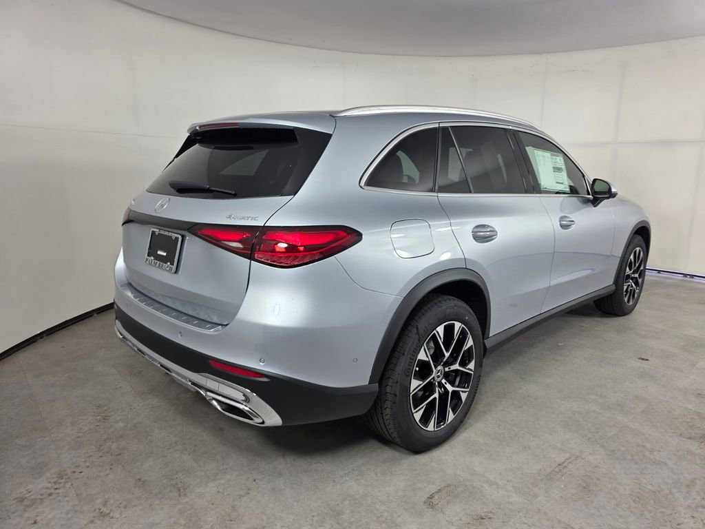 New 2026 Mercedes-Benz GLC 350e 4MATIC image 4