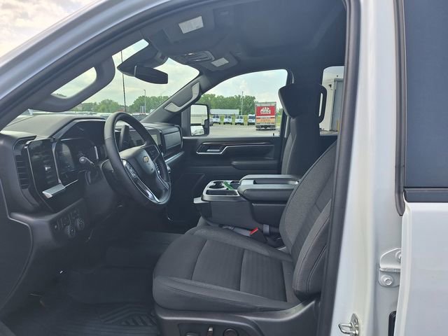 Used 2026 Chevrolet Silverado 2500 LT AWD/4WD image 11