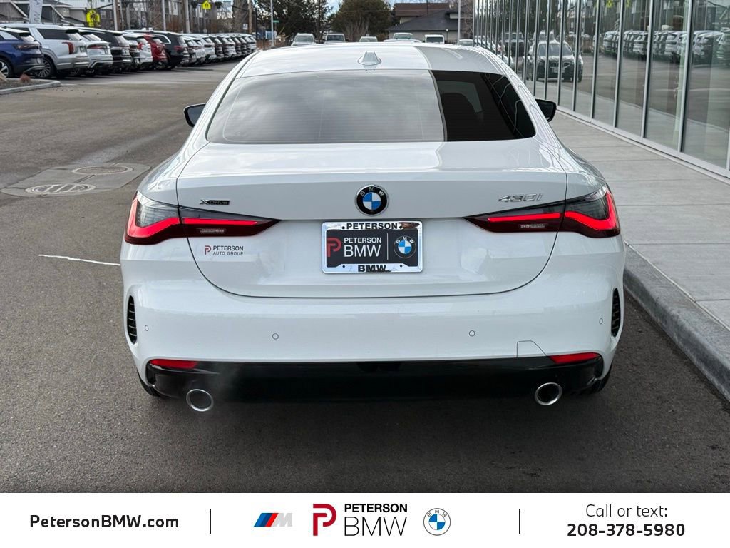 Used 2024 BMW 430i xDrive Coupe w/ Premium Package image 5