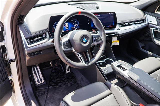 Used 2025 BMW X1 M35i w/ Shadowloine Package image 10