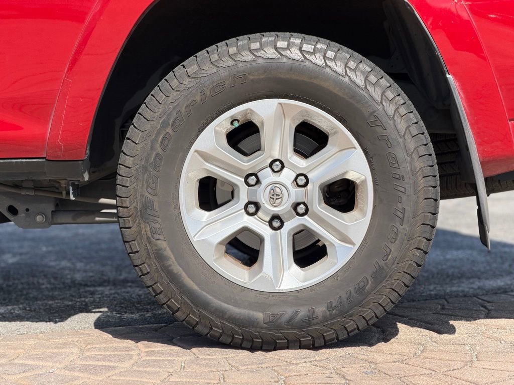 Used 2016 Toyota 4Runner SR5 video 2