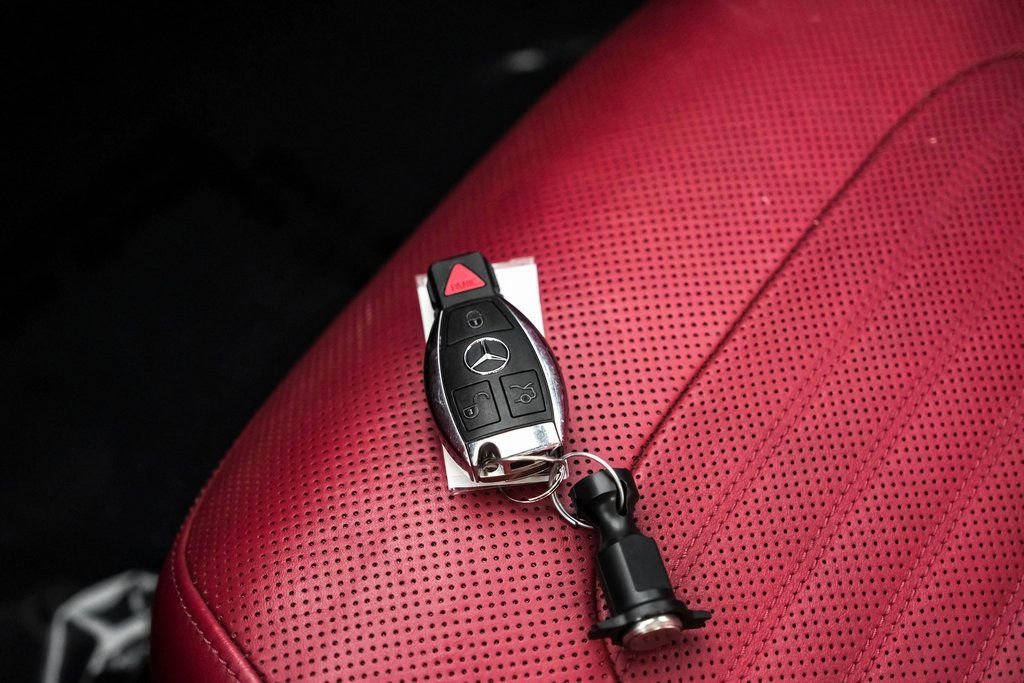 Used 2016 Mercedes-Benz SL 550 image 64