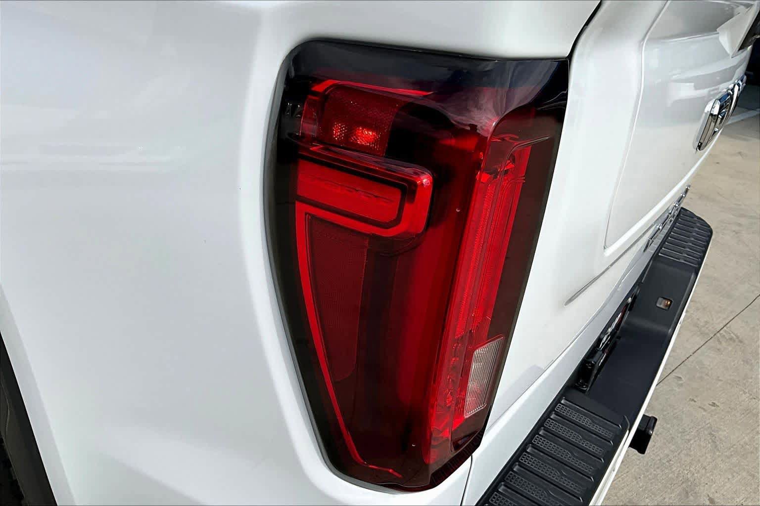 Used 2022 GMC Sierra 1500 Denali image 29