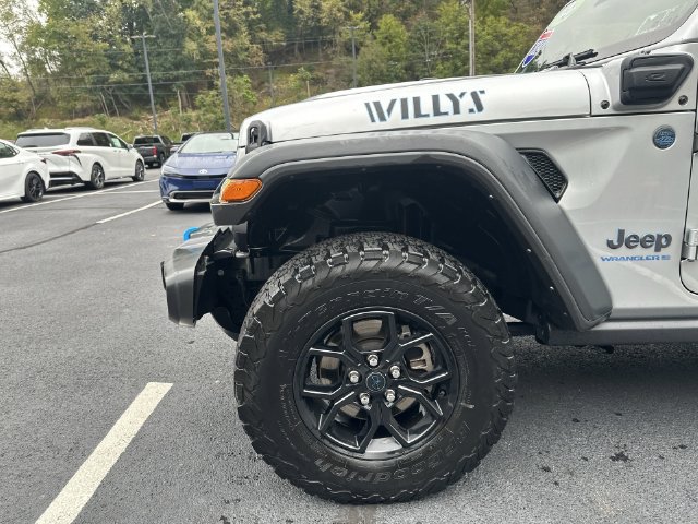 Used 2024 Jeep Wrangler Unlimited AWD/4WD image 19