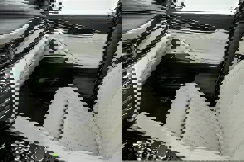 Used 2018 BMW X6 xDrive50i image 34