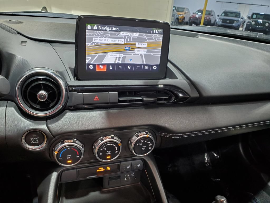 Used 2022 MAZDA MX-5 Miata Grand Touring w/ Weather Package RWD image 22