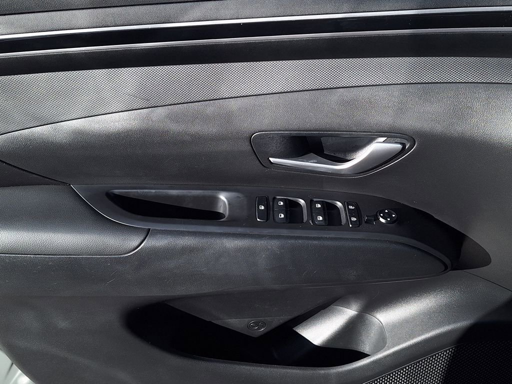 Certified 2024 Hyundai Santa Cruz Night image 9