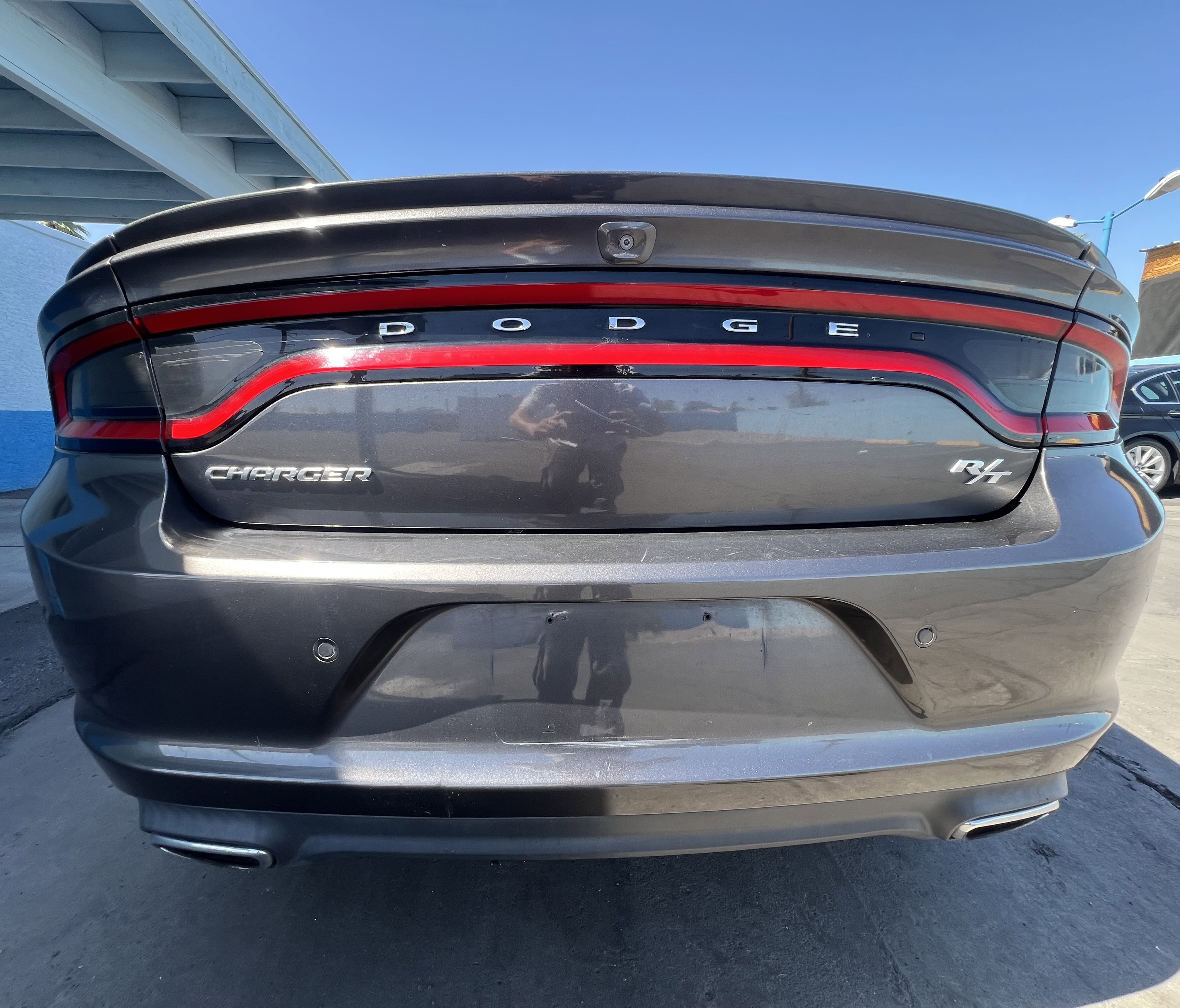 Used 2015 Dodge Charger R/T w/ Premium Group image 4