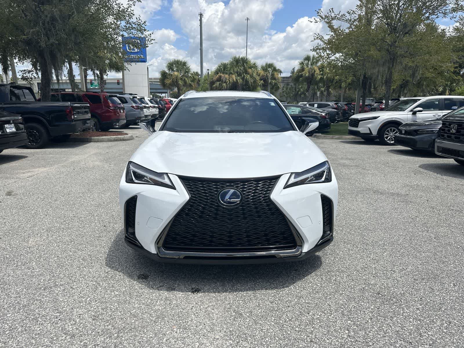 Used 2019 Lexus UX 250h F Sport w/ F Sport Premium Package AWD/4WD image 9