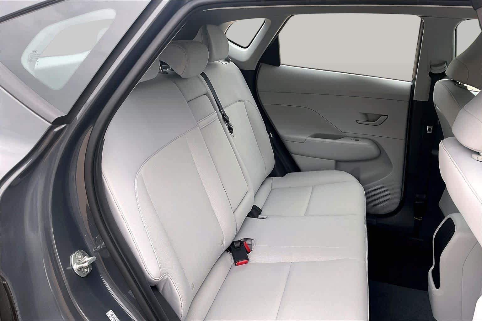 Certified 2024 Hyundai Kona SE FWD image 19