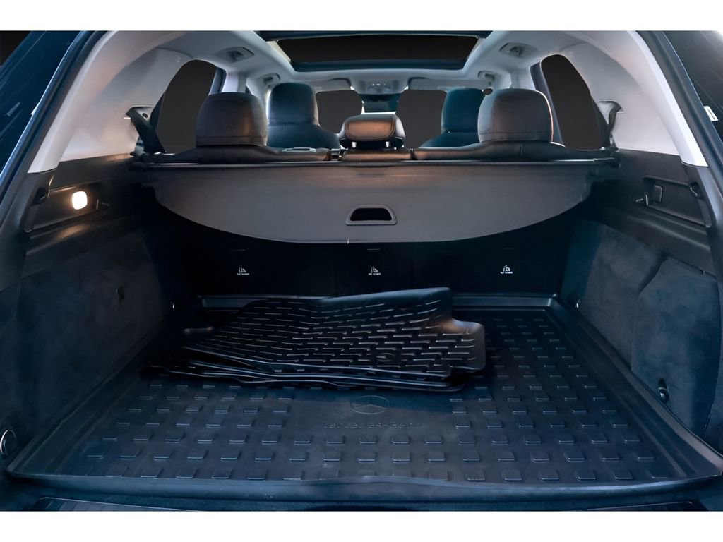 Used 2024 Mercedes-Benz GLE 450e 4MATIC w/ AMG Line Exterior image 46