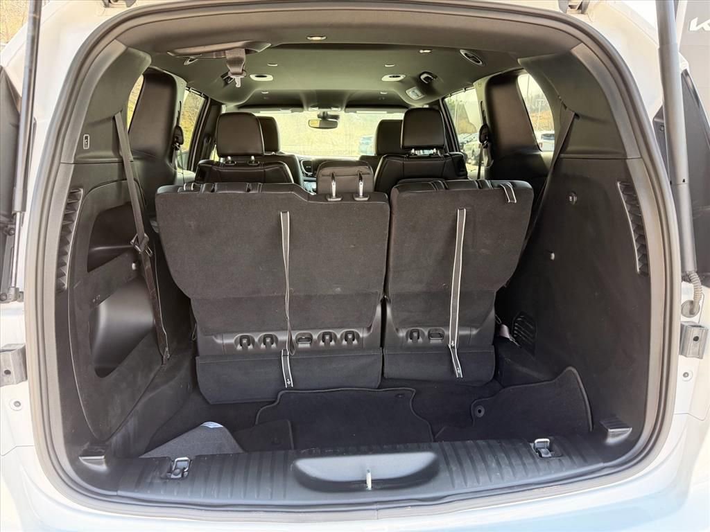 Used 2025 Chrysler Pacifica Select image 29