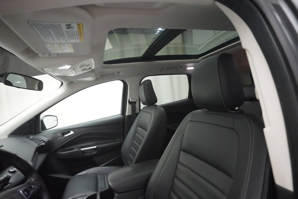 Used 2019 Ford Escape SEL AWD/4WD image 32
