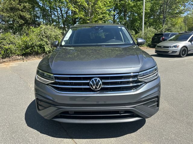 Certified 2023 Volkswagen Tiguan SE image 8