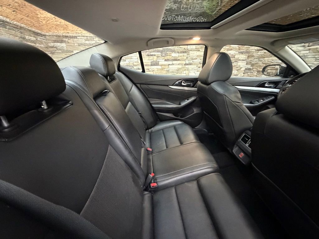 Used 2018 Nissan Maxima 3.5 SL image 38