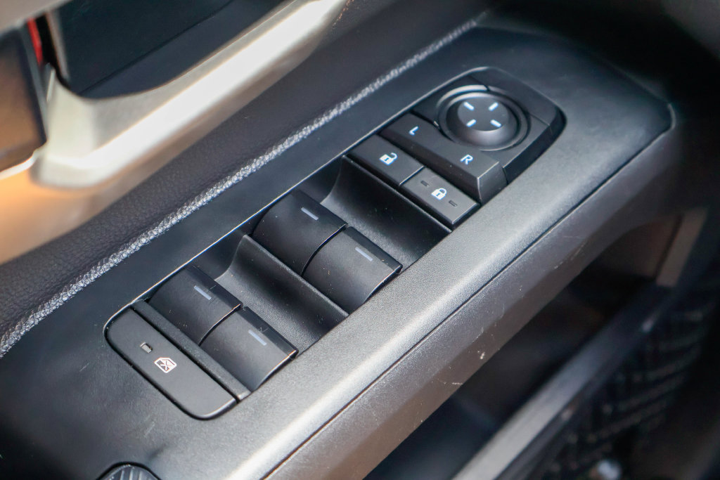 Used 2024 Toyota Tacoma TRD Sport RWD image 17
