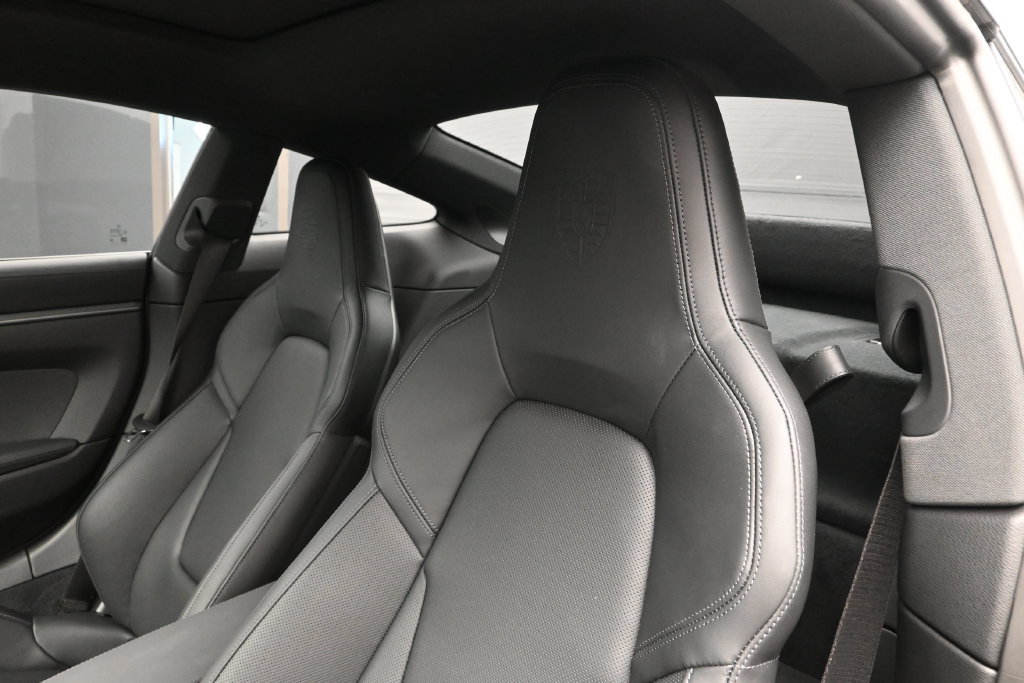 Certified 2026 Porsche 911 Carrera RWD image 25