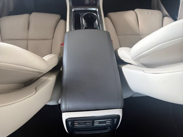 Used 2019 Lincoln Continental Select FWD image 18