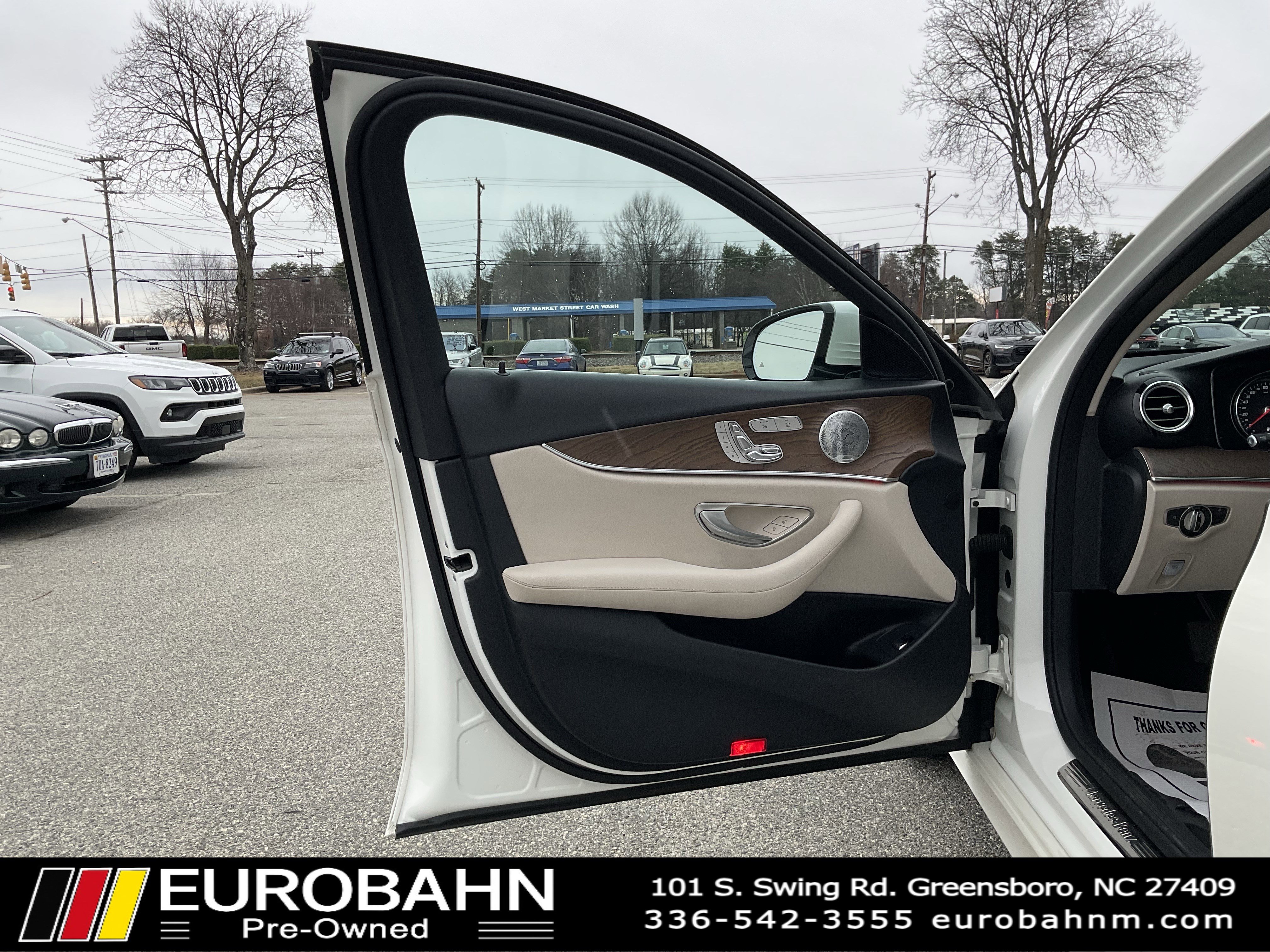 Used 2017 Mercedes-Benz E 300 image 9