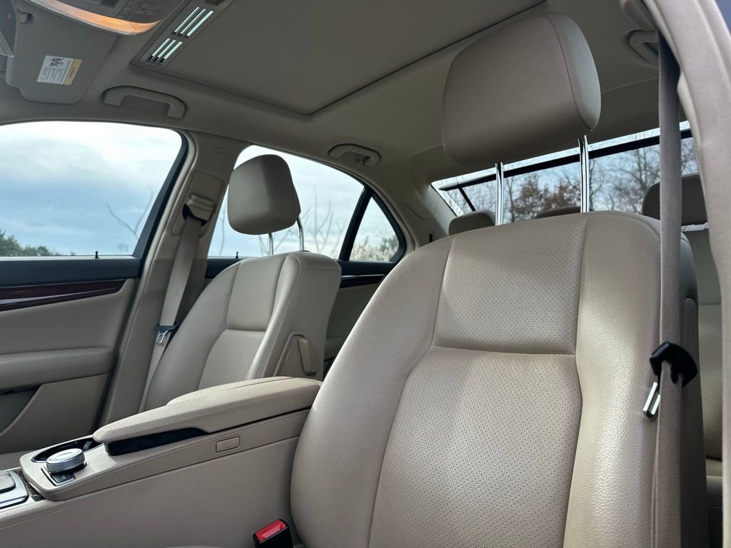 Used 2011 Mercedes-Benz C 300 4MATIC Sedan image 16