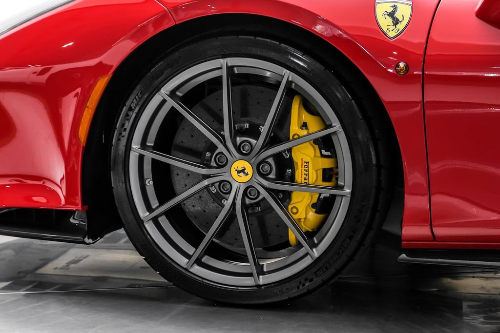 Used 2020 Ferrari 488 Pista Coupe RWD image 65