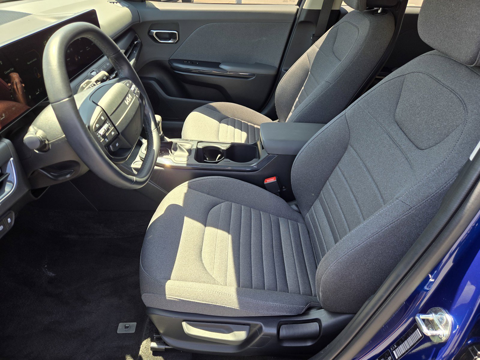 Used 2025 Kia K4 EX FWD image 14