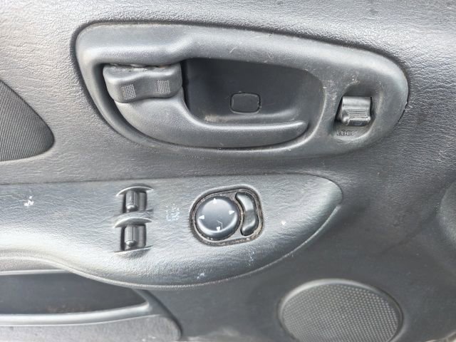 Used 2003 Dodge Neon SXT image 19