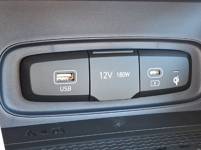 New 2026 Hyundai Venue SEL FWD image 20