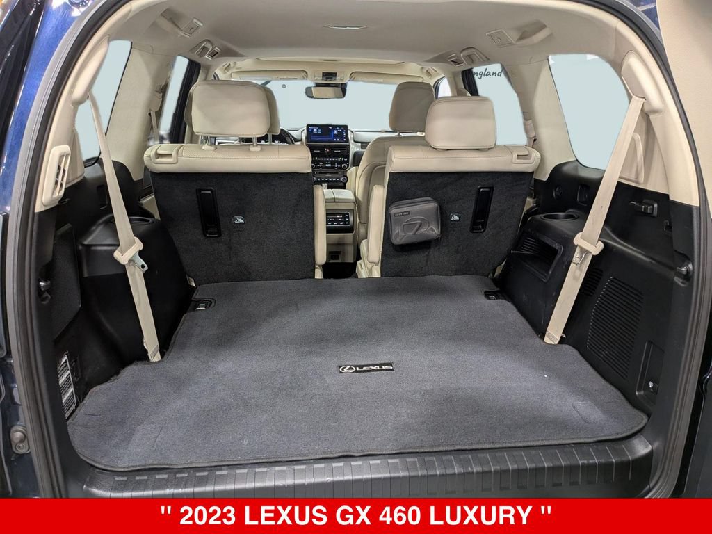 Used 2023 Lexus GX 460 Luxury w/ Sport Design Package AWD/4WD image 31