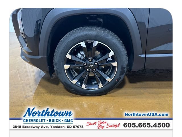 New 2026 Chevrolet Equinox RS w/ Safety and Technology Package AWD/4WD image 12
