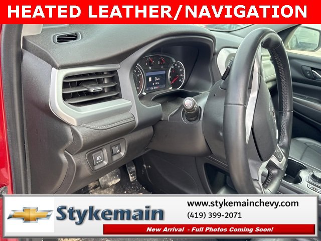 Used 2023 GMC Acadia SLT image 25