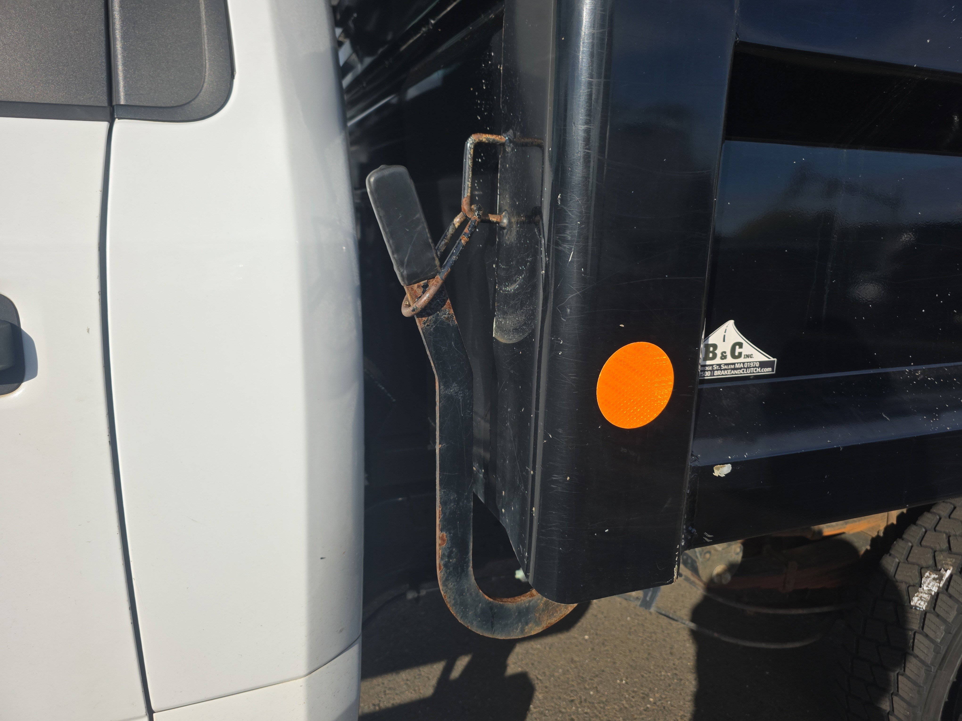 Certified 2020 Ford F550 4x4 Regular Cab Super Duty w/ Power Equipment Group image 16