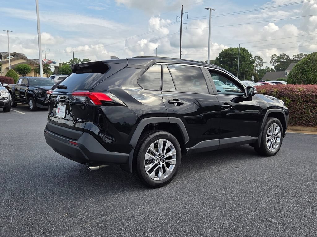Certified 2025 Toyota RAV4 XLE Premium FWD image 14