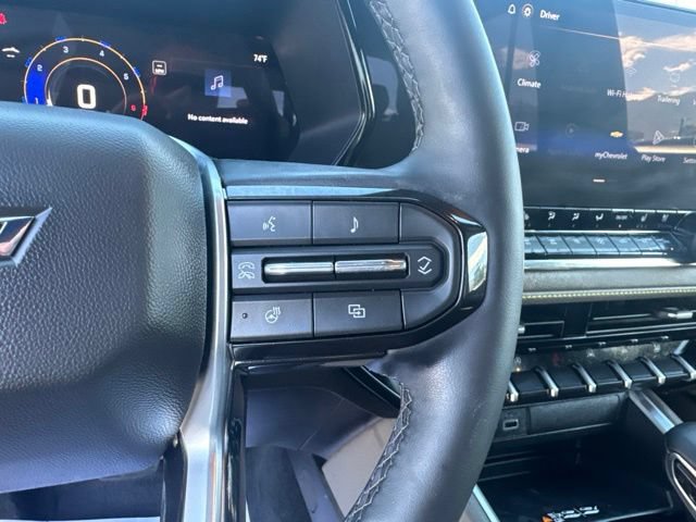 Used 2026 Chevrolet Colorado ZR2 w/ Technology Package AWD/4WD image 20