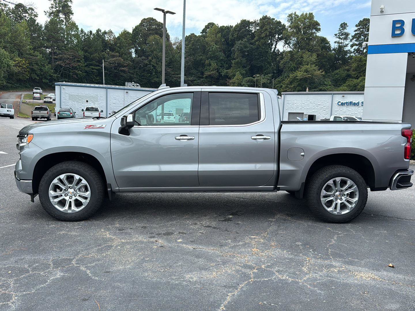 New 2026 Chevrolet Silverado 1500 LTZ w/ Z71 Off-Road Package image 3