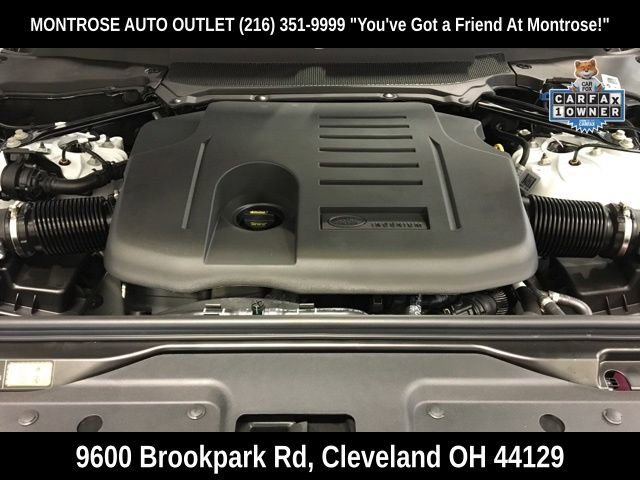 Used 2024 Land Rover Discovery Dynamic SE image 36