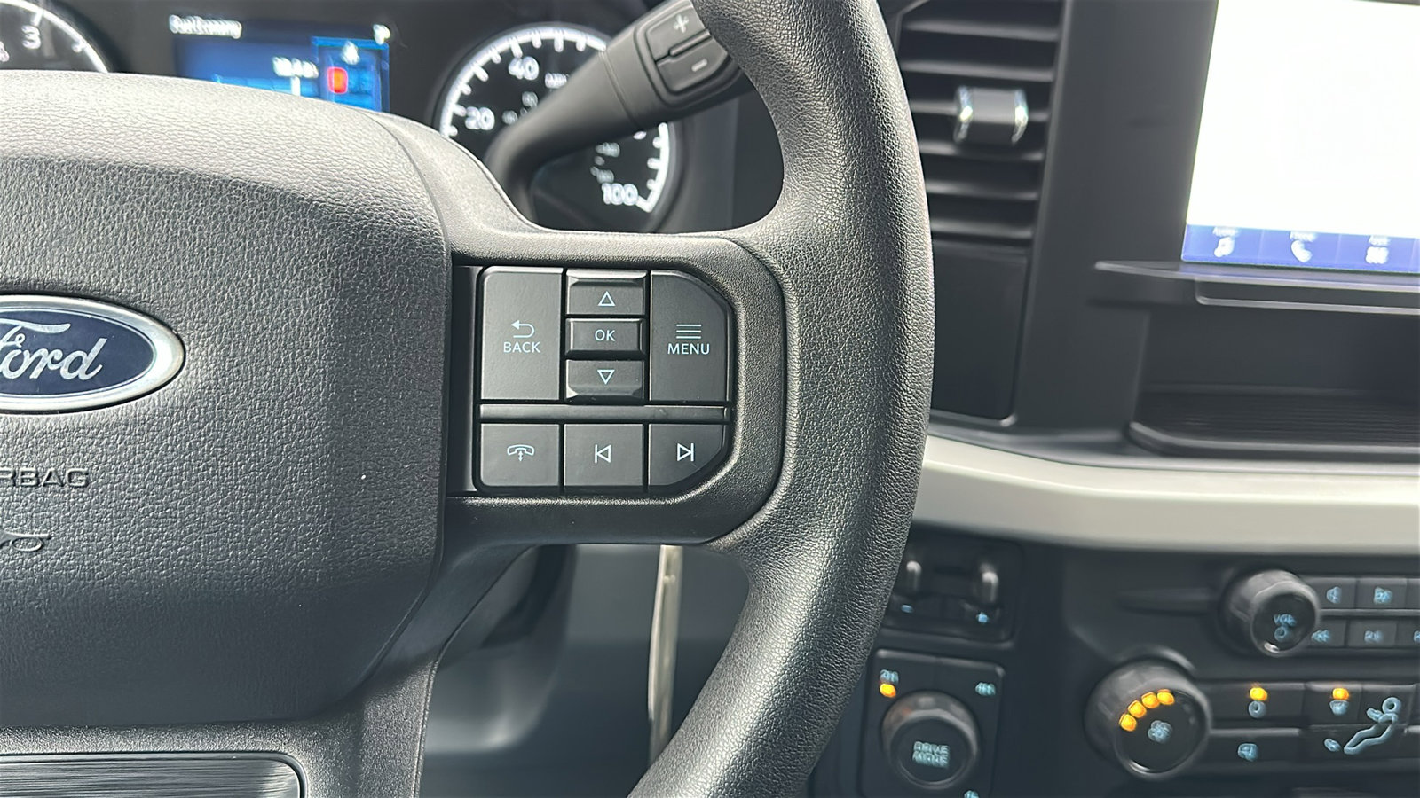 Used 2024 Ford F250 XLT image 18