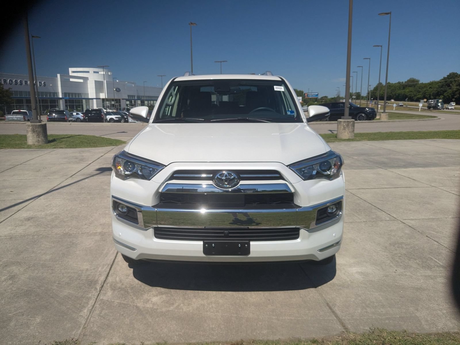 Used 2024 Toyota 4Runner Limited AWD/4WD image 8