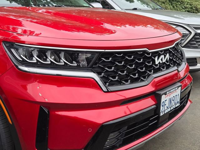 Certified 2023 Kia Sorento EX image 4