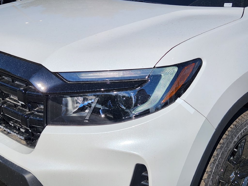 New 2026 Honda Ridgeline Black Edition image 10