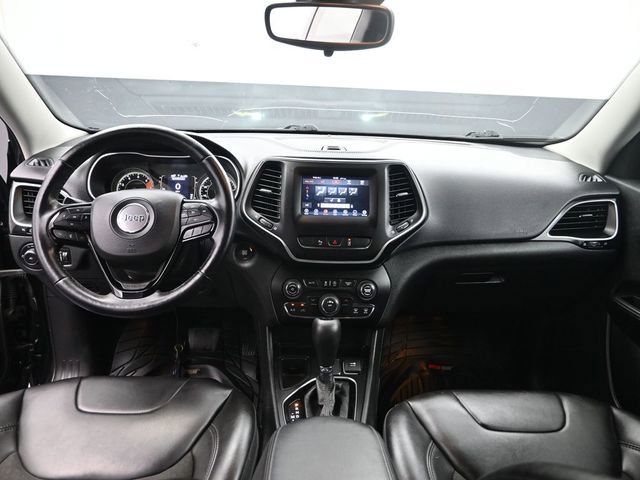 Used 2021 Jeep Cherokee Latitude Plus image 12