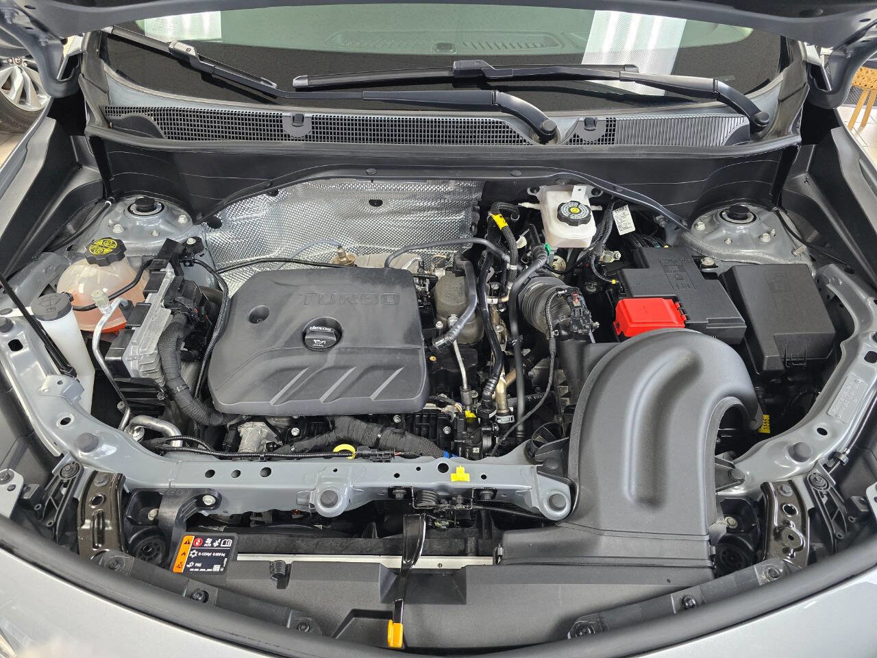 Used 2023 Buick Encore GX Select w/ Safety Package II image 18