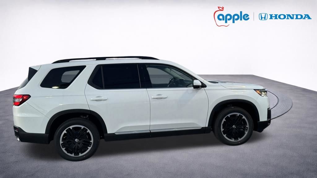 New 2026 Honda Pilot Touring video 2