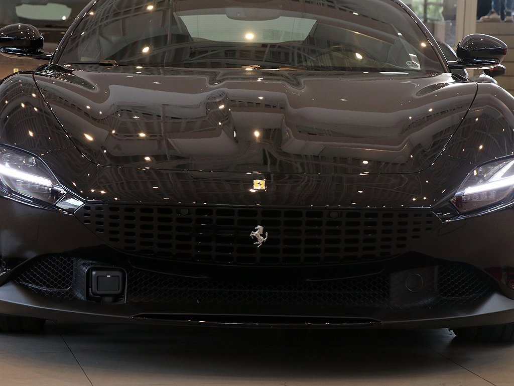 Certified 2024 Ferrari Roma image 27