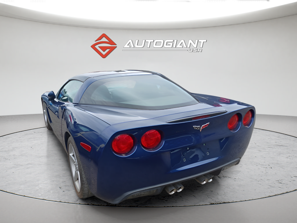 Used 2005 Chevrolet Corvette Coupe w/ Preferred Equipment Group RWD image 5